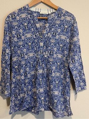 Roller Rabbit Blue & White Printed Tunic Top